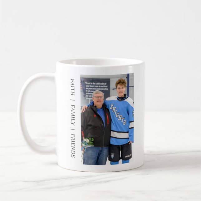 Mug Photo de famille moderne classique noir et blanc (Gauche)
