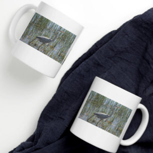 Mug Photo de Grande Héronnée bleue en train de patauge