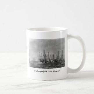 Mug Photo de puits de pétrole de Spindletop, 1900's.