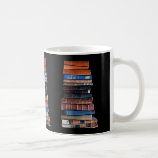 Mug Pile vintage d'anciens livres
