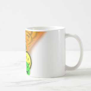 Mug pilules débordant de la bouteille