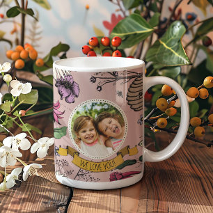 Mug Pink We Love You Queen Bee and Flowers Photo