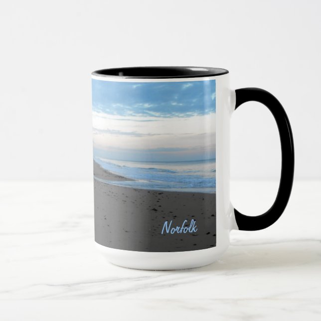 Mug Plage à Mundesley, Norfolk par Alexandra Cook (Droite)