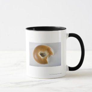 Mug Plan rapproché d'un bagel