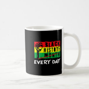Mug Poing levé drapeau africain Mois de l'histoire des