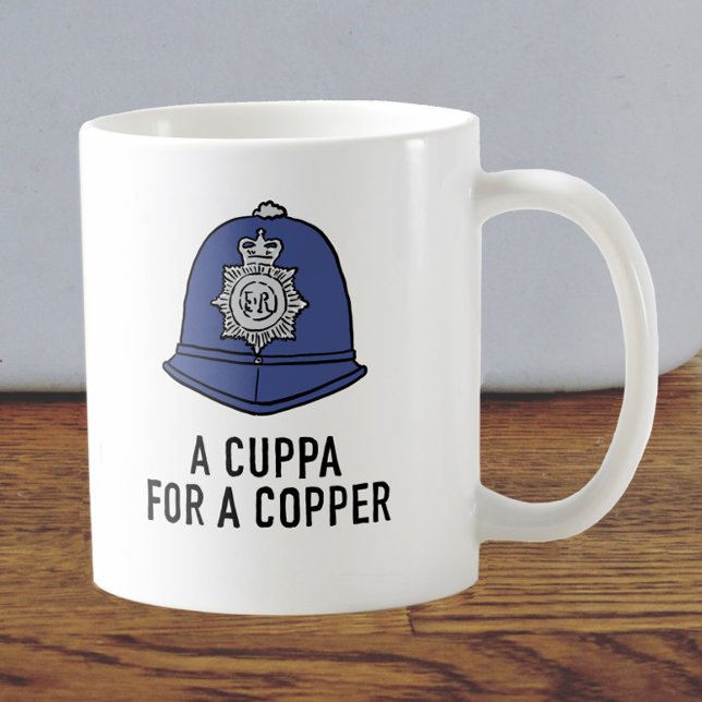 Mug Policier britannique avec casque - Cuppa pour un c (Créateur téléchargé)