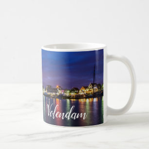 Mug Port de Volendam illuminé la nuit