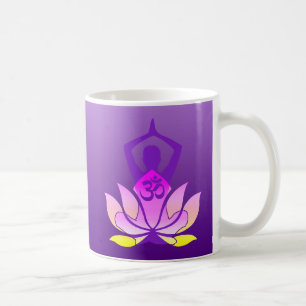 Mug Pose de yoga de fleur de l'OM Lotus sur le