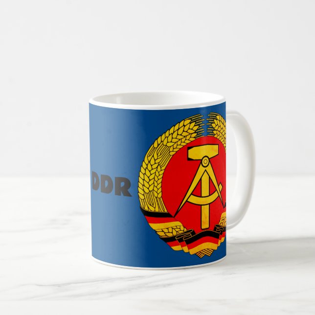 Mug Potsdam, Deutsche Demokratische Republik DDR GDR (Devant droit)