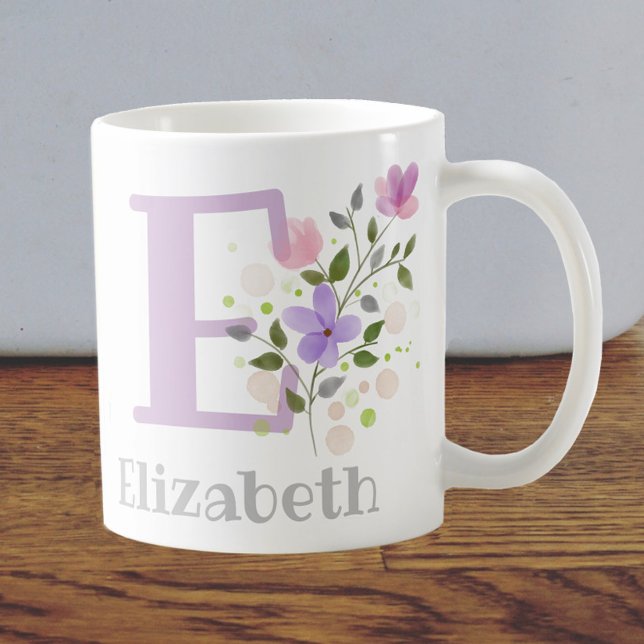 Mug Première initiale plus le nom Elizabeth avec des f (Créateur téléchargé)