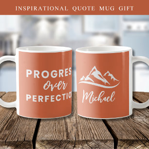 Mug Progression sur le devis de perfection Nom Terraco