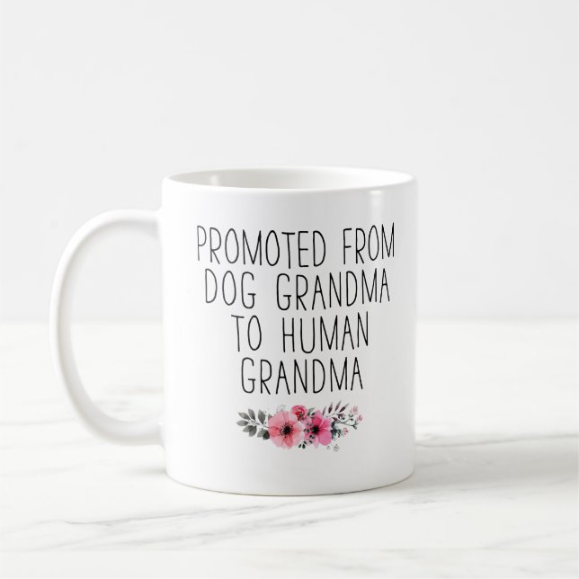 Mug Promu À Grand-Mère Humaine De Grand-Mère De Chien  (Gauche)