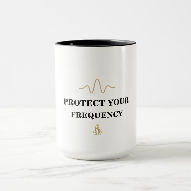 Mug PROTECT YOUR FREQUENCY – Minimal Gold Wave Energy  (Centre)