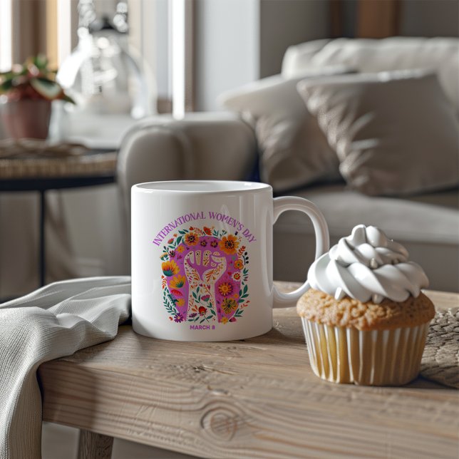 Mug Puissante Fête Florale Internationale des Femmes (Créateur téléchargé)