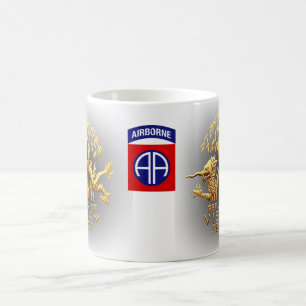 Mug quatre-vingt-deuxième Dragon aéroporté et du