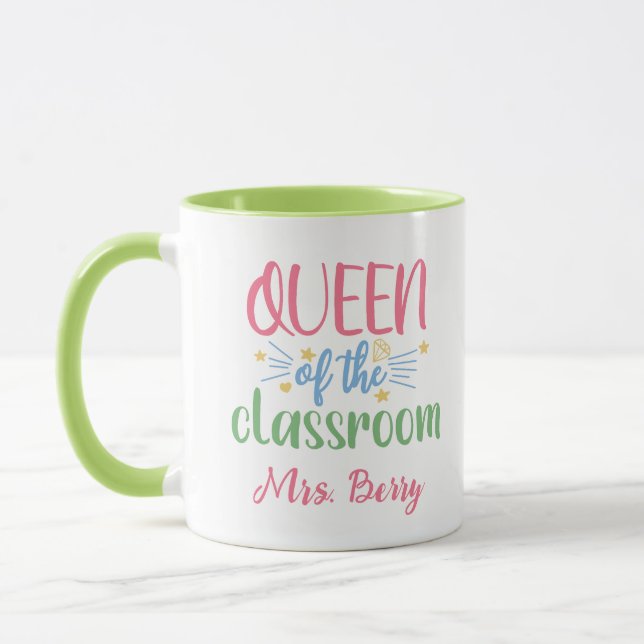 Mug Queen of the Classroom Enseignant Ajouter votre no (Gauche)