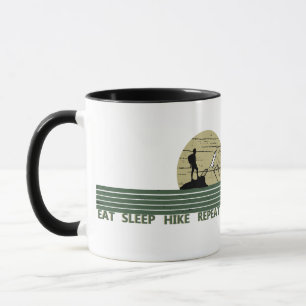 Mug randonnée de répétition de la marche du sommeil