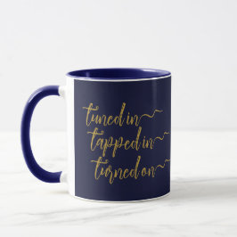 Mug Réglée dans l'élégante loi de la Marine de l'Attra