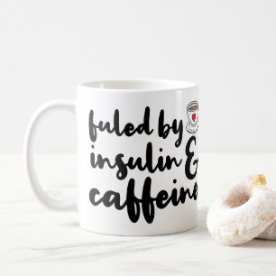 Mug Rempli de combustible par l'insuline et la caféine