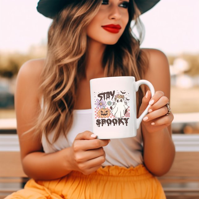 Mug Restez Éffrayant rétro Halloween super (Créateur téléchargé)