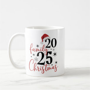 Mug Réunion de l'équipe de Noël en famille 2025 tenue
