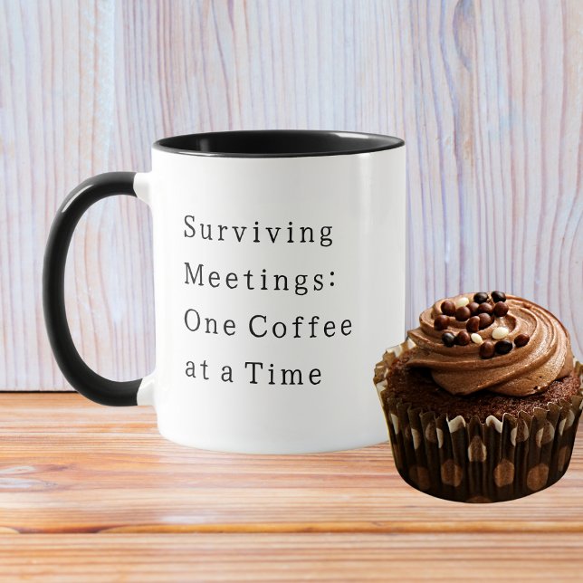 Mug Réunions de survie, Citation amusante du collabora (Créateur téléchargé)