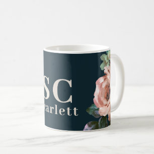 Mug Romantique foncé avec initiales florales peintes c