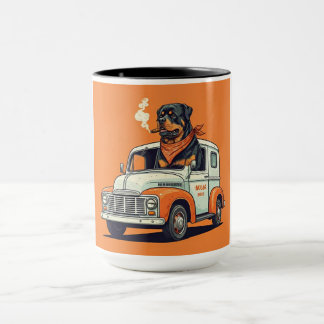 Mug Rottie dans le camion de travail