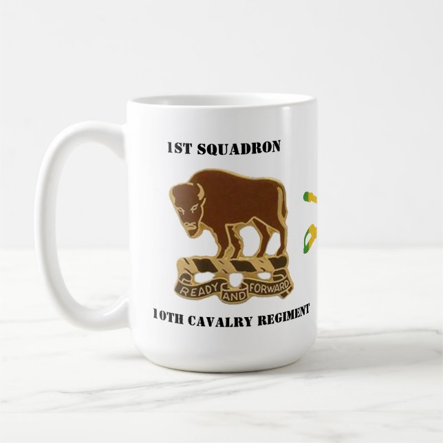 Mug Sabers du 1er escadron, du 10e insigne de cavaleri (Gauche)