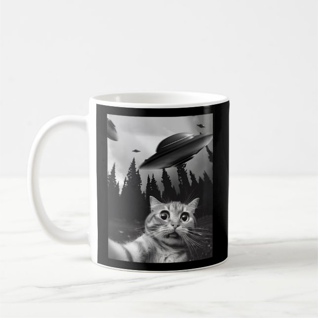 Mug Selfie De Chat Avec Ufos (Gauche)