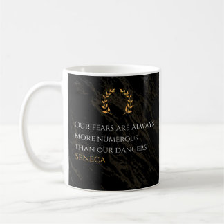 Mug Seneca's Insight : Les peurs comparées aux dangers