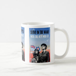 Mug Servez dans le ~ de WAAF avec les hommes qui