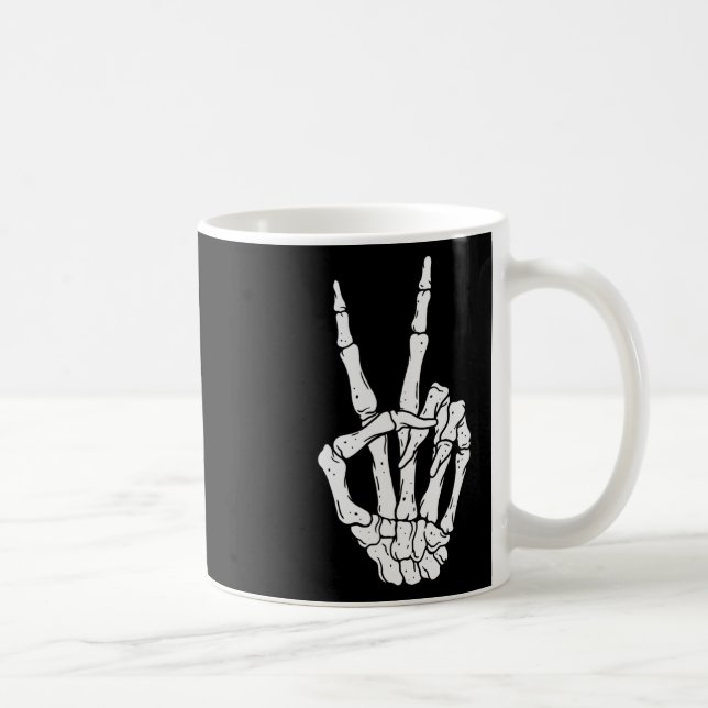 Mug Signe Halloween effrayant Squelette de paix main (Droite)