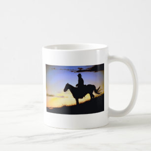 Mug Silhouette du coucher de soleil de cowboy occident