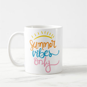 Mug Simple soleil joyeux jouant orange bleu rose solei