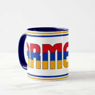 Mug Sippin' avec le café patriotique arménien
