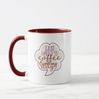 Mug siroter du café et familiariser mon chien