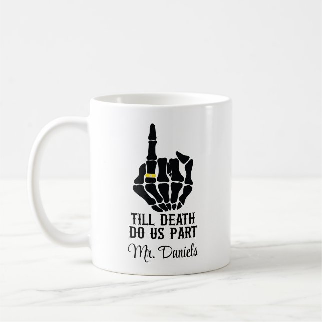 Mug Skeleton Groom Mariage main anneau Nom personnalis (Gauche)