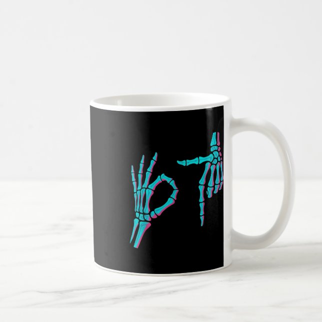 Mug Skeleton Hand Funny Six Seven 6 7 Meme 67 Hallowee (Droite)