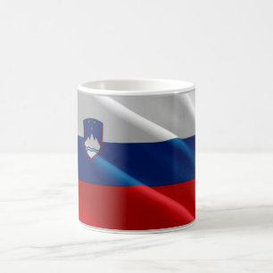 Mug Slovénie - Drapeau Slovène qui Flotte -