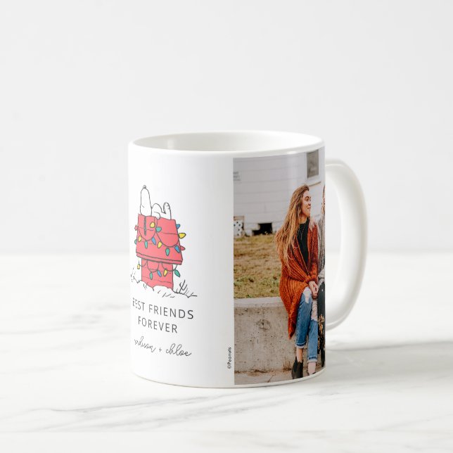 Mug Snoopy's Christmas Doghouse | Meilleurs Amis - Pho (Devant droit)