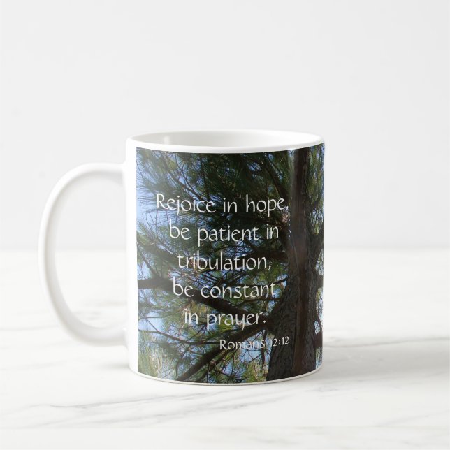 Mug Soleil par le pin, l'espoir de vers de bible et la (Gauche)