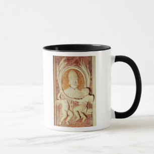 Mug Soulagement de Damasus I sur un pilastre de nef
