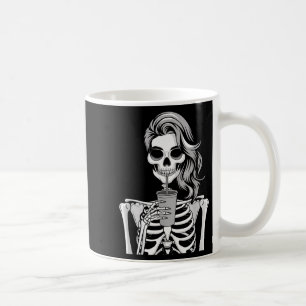 Mug Squelette buvant une boisson monochrome gothique H