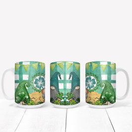 Mug St. Patrick's Day Gnome and Shamrock Design