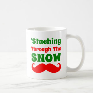 Mug Staching drôle par la neige