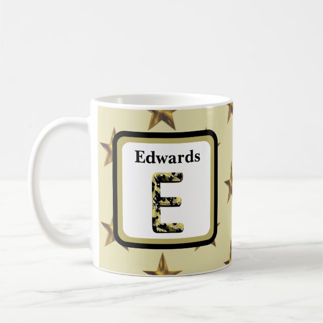 Mug Star Monogram Gold Elegant Nom de famille initial (Gauche)