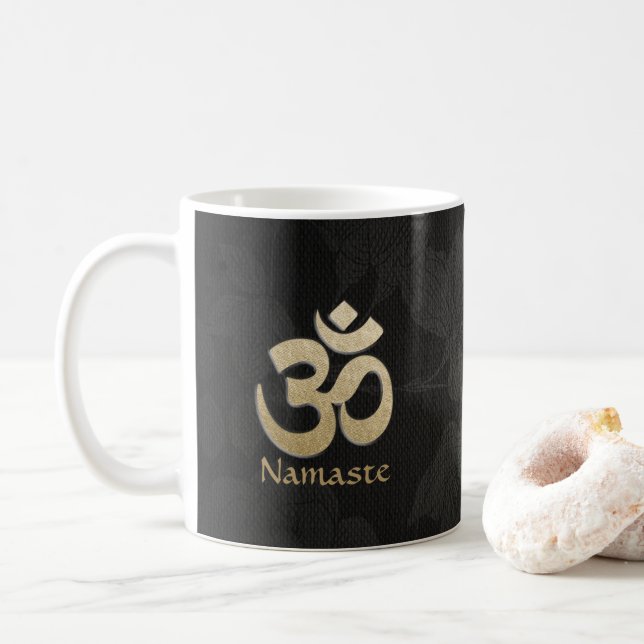 Mug Symbole OM noir & or Yoga instructeur de médiation (Avec donut)