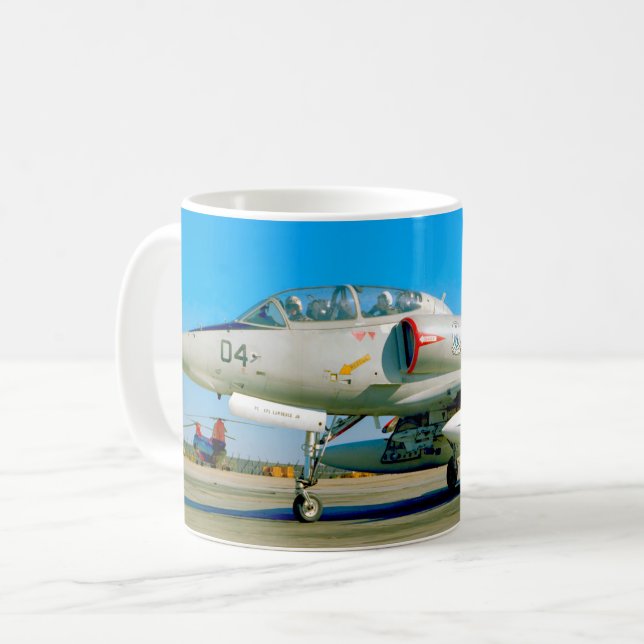 MUG TA-4F SKYHAWK (Devant gauche)