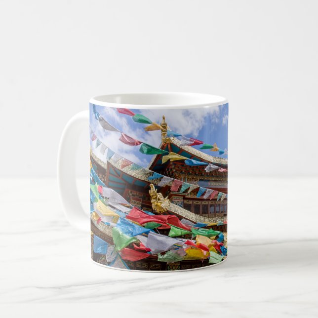 Mug Temple tibétain avec drapeaux de prière - Yunnan,  (Devant gauche)